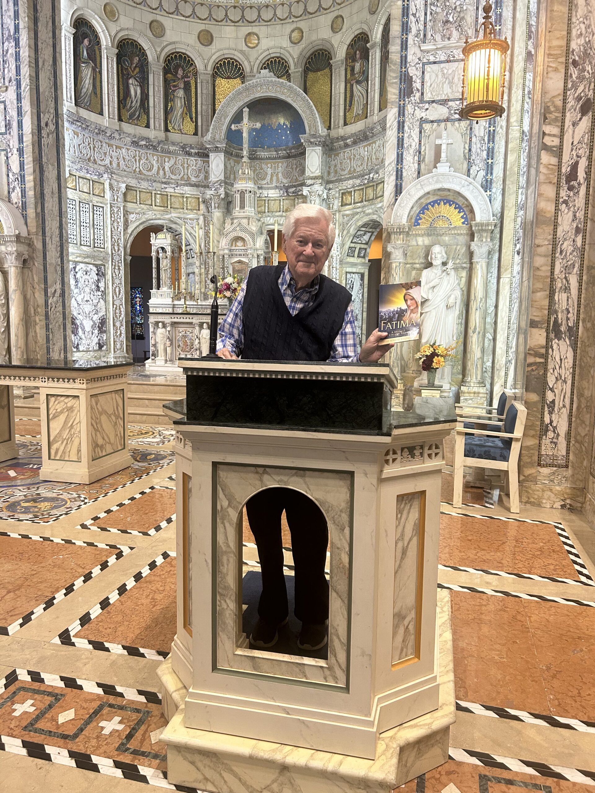 Joe Booker Joe Booker giving Lady of Fatima talk to Knights of Columbus group